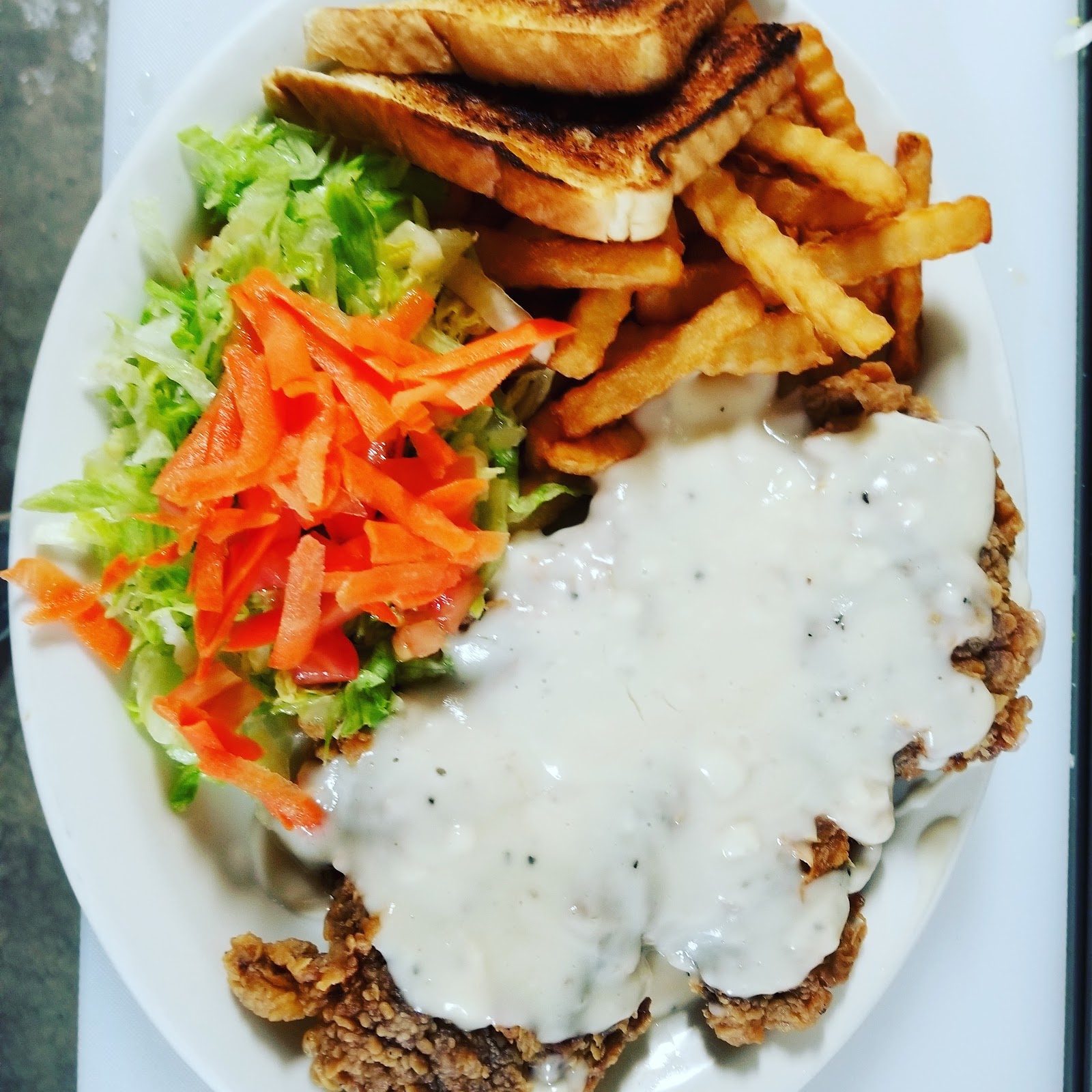 Fresh Mexican plate at Las Palmas Cafe